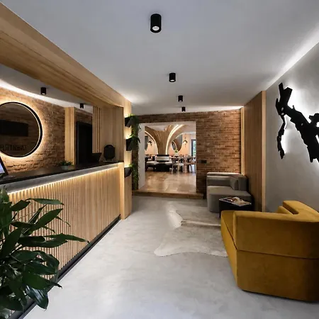 Garden Retreat (Adults Only)-3